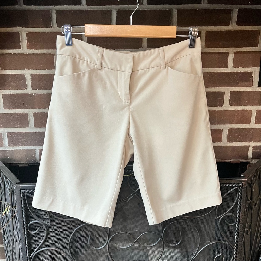 Petites shorts